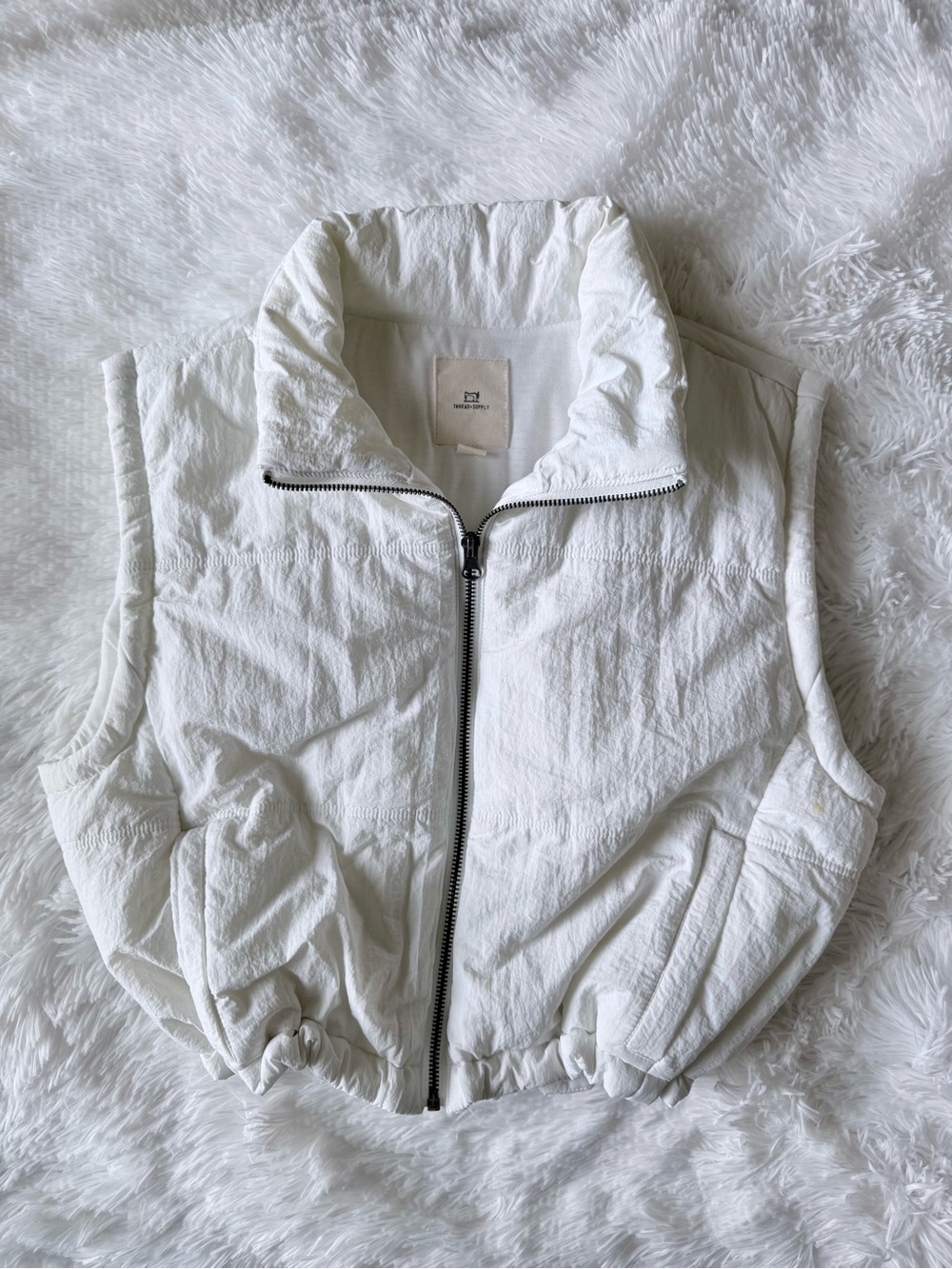 Thread Supply White Puffer Vest size M